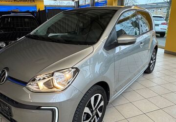 VW e-up! 32.800 km 11.850 &euro; Waltrop 45731