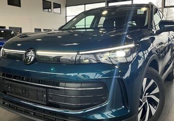VW Tiguan 13.878 km 35.370 &euro; Lünen 44536
