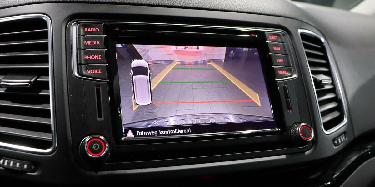 Seat Alhambra 2.0 TDI FR-LINE SPORT / 7-SITZER, XENON 149.000 km 19.444 &euro; Hamm 59077