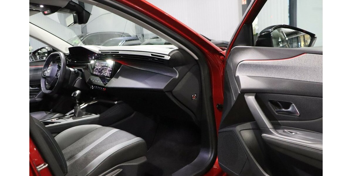 Peugeot 308 SW 1.5 BLUEHDI ALLURE SPORT BLACK / LED 125.000 km 15.308 &euro; Hamm 59077