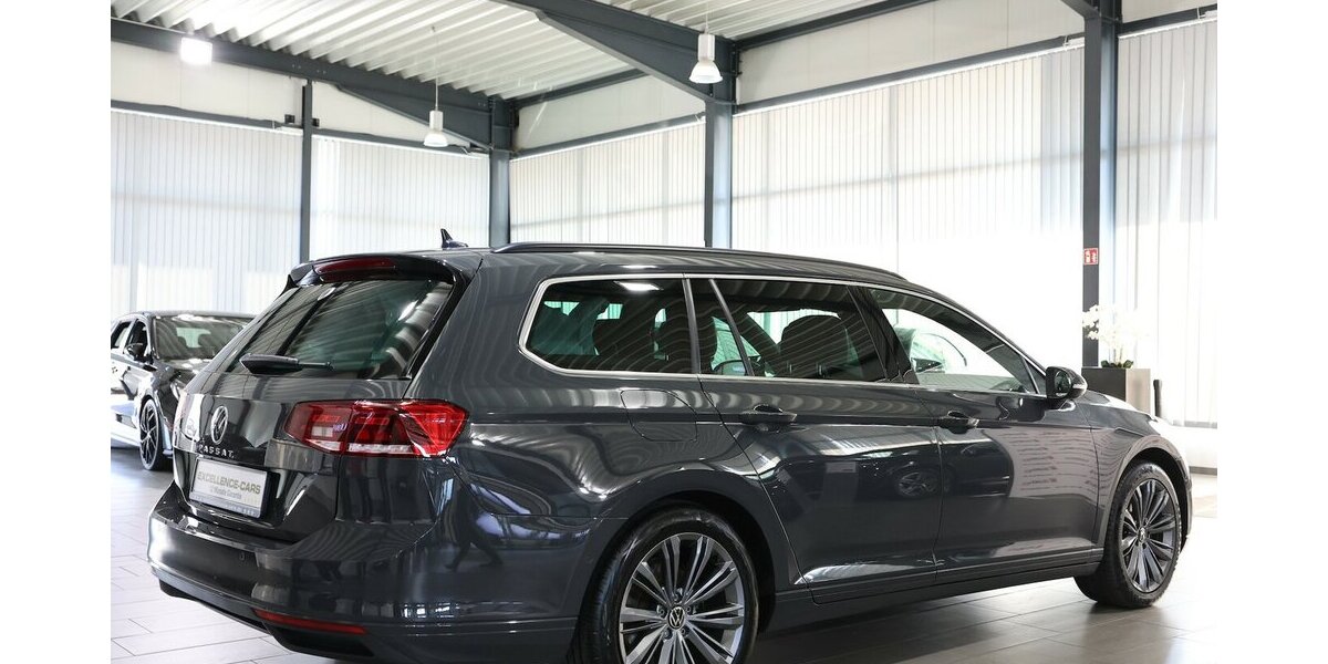 VW Passat Variant 2.0 TDI DSG BUSINESS IQ PANORAMA 122.000 km 22.444 &euro; Hamm 59077