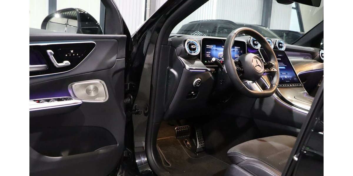 Mercedes-Benz GLC 300 e 4M EDITION AMG-LINE / NEU 89.000-EURO 20.000 km 60.993 &euro; Hamm 59077