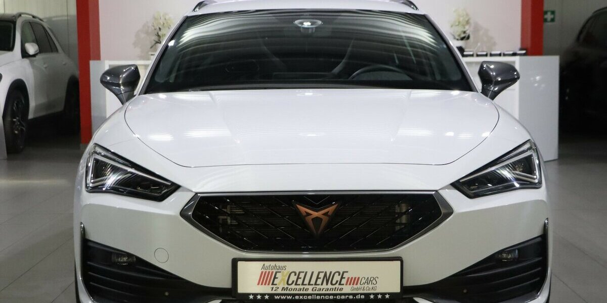 Cupra Leon ST 1.4 TSI DSG VZ e-Hybrid / MATRIX-LED / 6.000 km 31.991 &euro; Hamm 59077