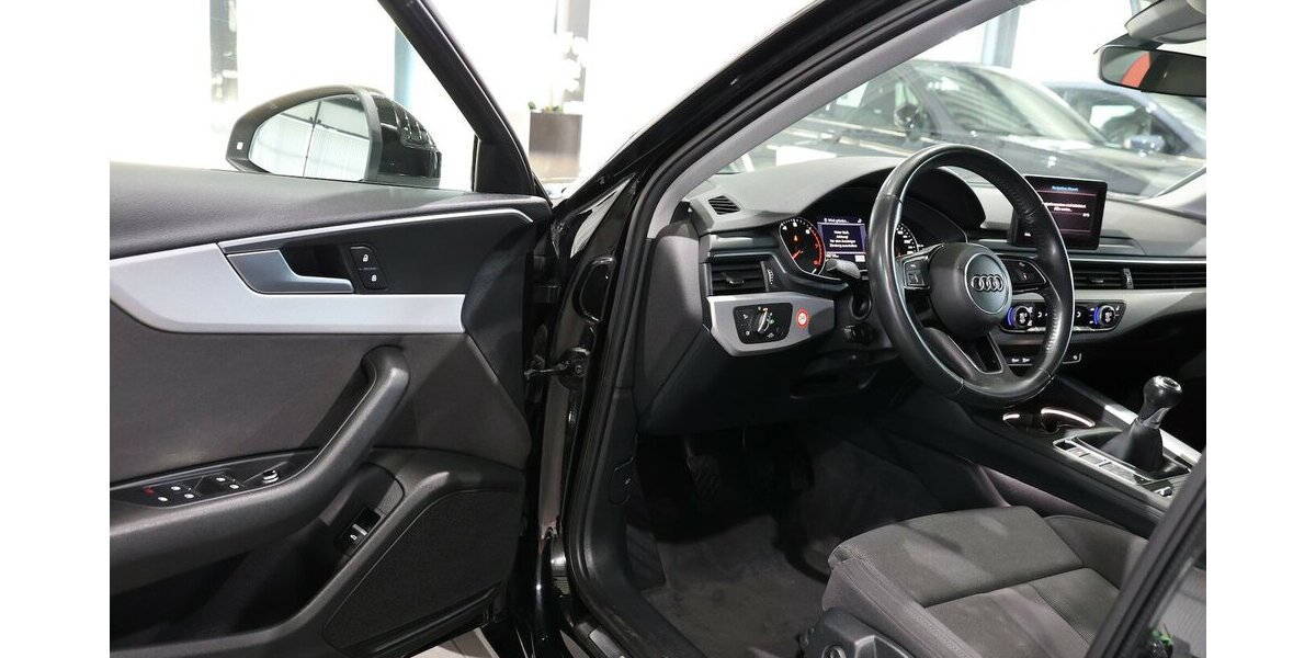 Audi A4 Avant 35 TFSI SPORT / 1.HAND / LED / NAVI+ 108.000 km 18.777 &euro; Hamm 59077