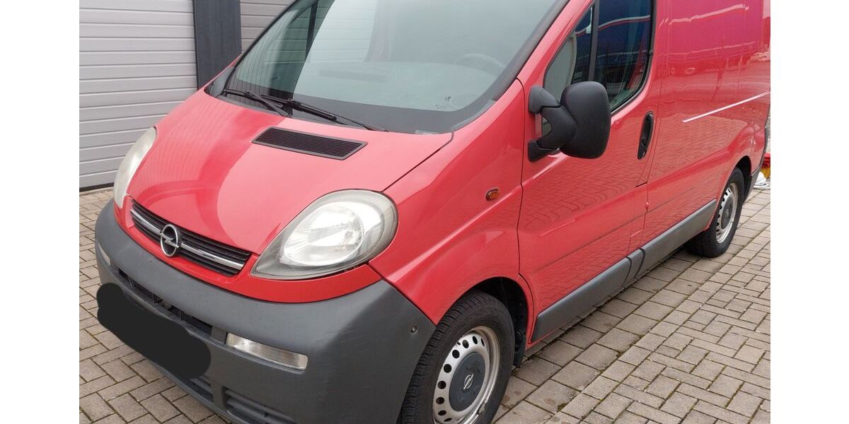 Opel Vivaro 175.500 km 4.999 &euro; Soest 59494