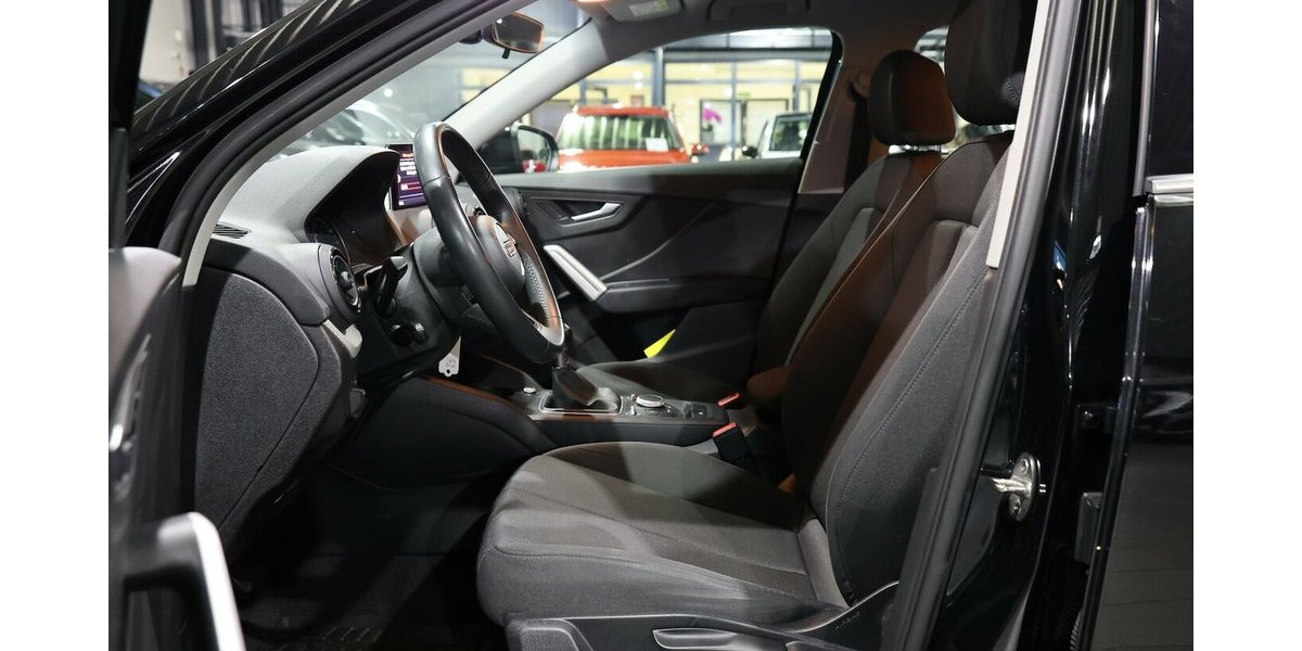 Audi Q2 1.4 TFSI SPORT / 1.HAND / ABN.AHK / PDC / SHZ 138.000 km 13.777 &euro; Hamm 59077