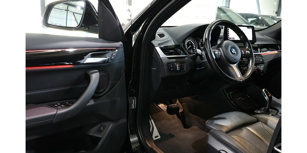 BMW X1 xDrive 20d M-SPORT SHADOW PANORAMA, LED 113.000 km 28.444 &euro; Hamm 59077