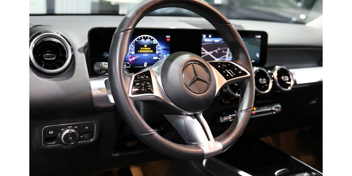 Mercedes-Benz GLB 200 d 4MATIC PROGRESSIVE-LINE SPORT WIDE 40.000 km 38.333 &euro; Hamm 59077