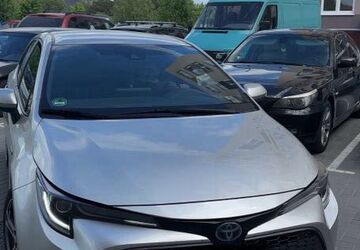 Toyota Corolla 100.000 km 19.899 &euro; Lünen 44534