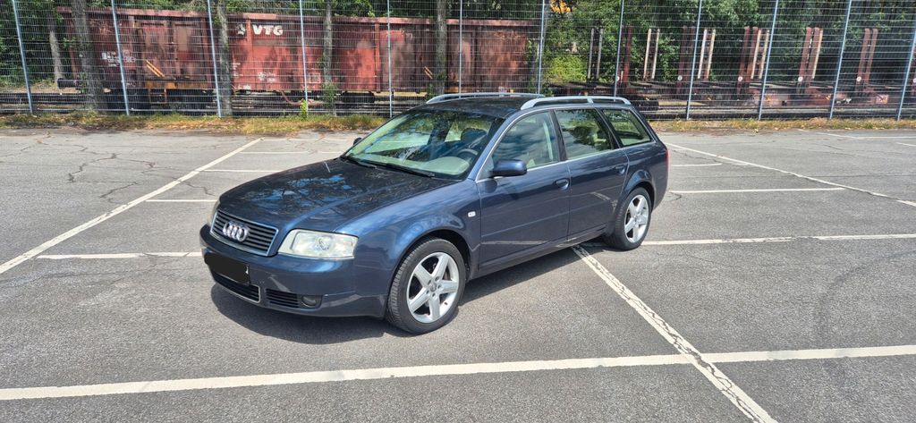 Audi A6 243.000 km 2.600 &euro; Hamm 59077