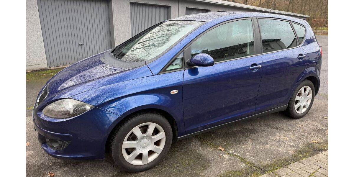 Seat Altea 161.000 km 2.299 &euro; Bergkamen 59192