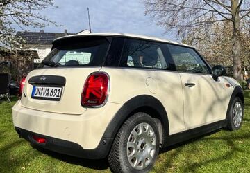 Mini One First 154.500 km 6.550 &euro; Bergkamen 59192