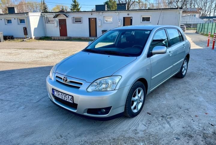 Toyota Corolla 211.000 km 2.999 &euro; Oelde 59302