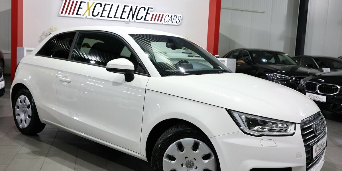 Audi A1 1.6 TDI SPORT WHITE / XENON, NAVI-MMI, LEDER 111.000 km 11.991 &euro; Hamm 59077