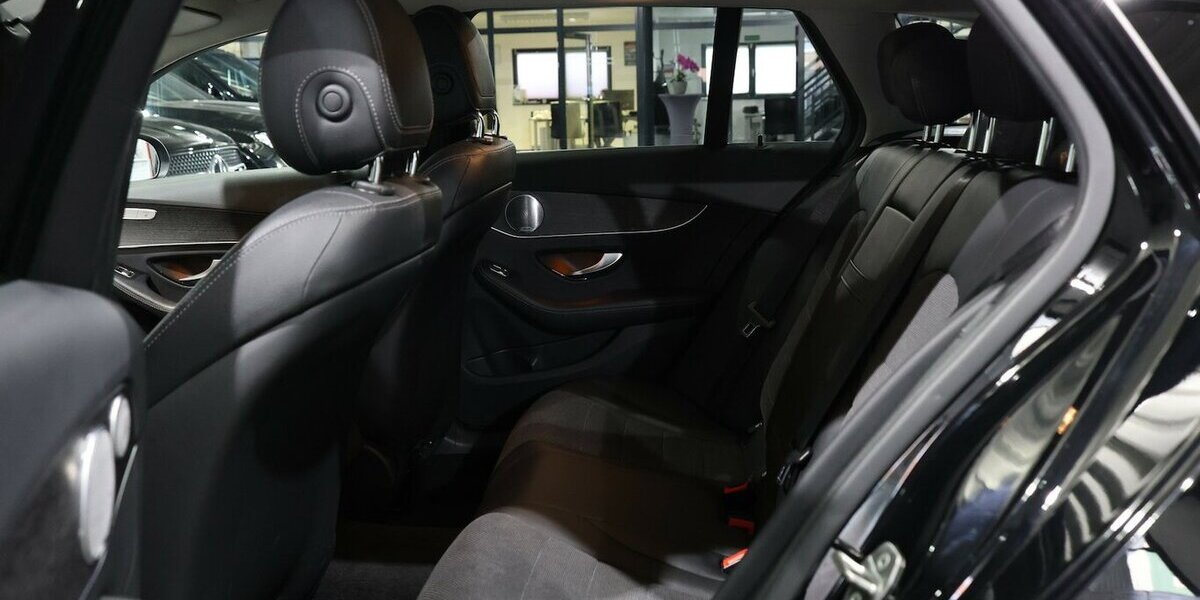 Mercedes-Benz C 220 dT BUSINESS / WIDESCREEN, LASER, ADVANCED 187.000 km 18.991 &euro; Hamm 59077