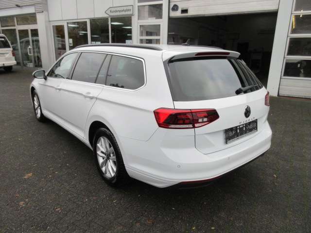 VW Passat Variant Business 2.0 TDI DSG NAVI AHK ACC K 167.000 km 19.488 &euro; Bergkamen 59192