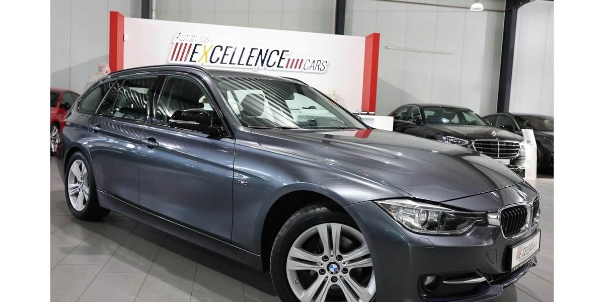 BMW 318d Touring blue PERFORMANCE SPORT / PANORAMA 80.000 km 15.111 &euro; Hamm 59077