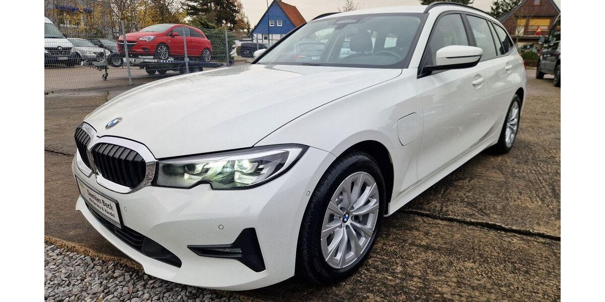 BMW 330 122.868 km 21.100 &euro; Hamm 59067
