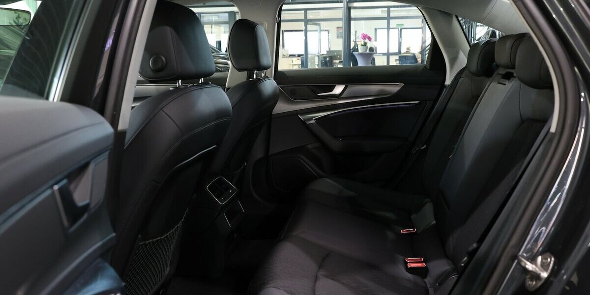 Audi A6 LIMOUSINE TDI DESIGN LED, LEDER, NAVI+KAMERA 130.000 km 24.777 &euro; Hamm 59077