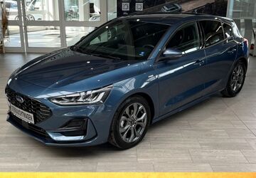 Ford Focus 12.820 km 24.880 &euro; Beckum 59269
