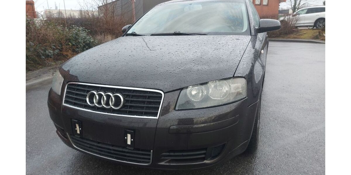 Audi A3 194.000 km 950 &euro; Unna 59423