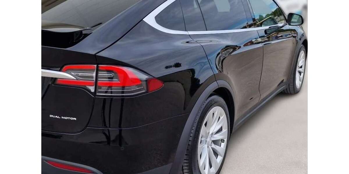 Tesla Model X 88.126 km 37.550 &euro; Hamm 59067