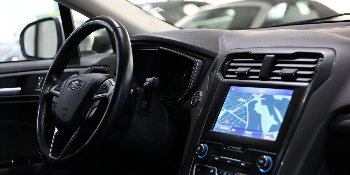 Ford Mondeo TUNIER 2.0 ECOBLUE TITANIUM / LED / AHK 145.000 km 17.111 &euro; Hamm 59077