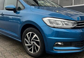 VW Touran 95.800 km 22.300 &euro; Ennigerloh 59320