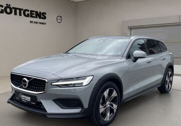 Volvo V60 Cross Country 22.820 km 40.990 &euro; Soest 59494