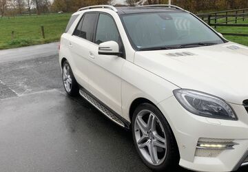 Mercedes-Benz ML 350 216.000 km 19.900 &euro; Hamm 59077