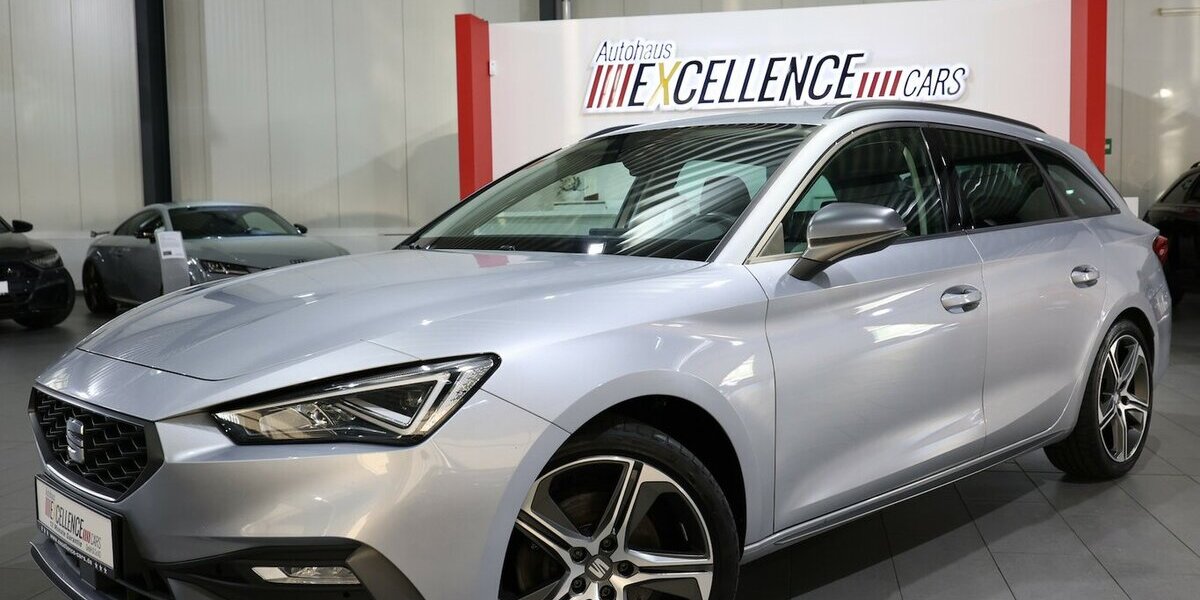 Seat Leon ST 2.0 TDI DSG FR-SPORT-PLUS / LED,PANORAMA 142.000 km 20.444 &euro; Hamm 59077