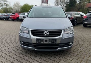 VW Touran 151.872 km 6.990 &euro; Lüdinghausen 59348