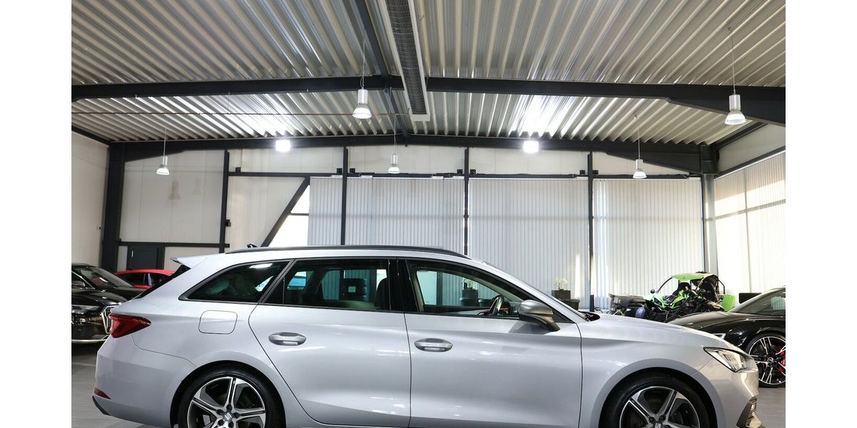 Seat Leon ST 2.0 TDI DSG FR-SPORT-PLUS / LED,PANORAMA 142.000 km 20.444 &euro; Hamm 59077