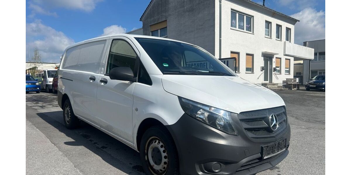 Mercedes-Benz Vito 145.000 km 13.900 &euro; Soest 59494