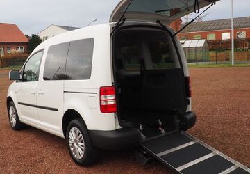 VW Caddy 89.559 km 18.980 &euro; Südkirchen 59394