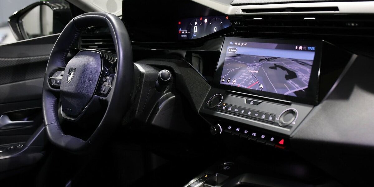 Peugeot 308 SW 130 BLUE-HDI ACTIVE PACK / I-COCKPIT, LED 130.000 km 15.308 &euro; Hamm 59077