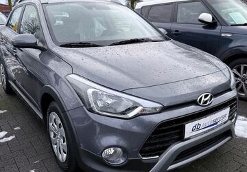 Hyundai i20 14.000 km 13.890 &euro; Ascheberg 59387