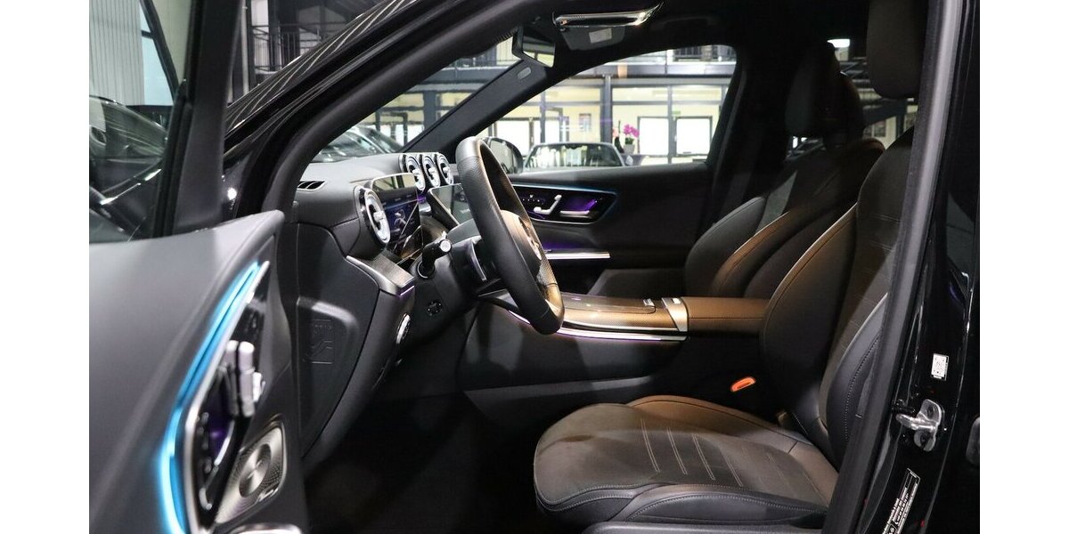 Mercedes-Benz GLC 300 e 4M EDITION AMG-LINE / NEU 89.000-EURO 20.000 km 60.993 &euro; Hamm 59077