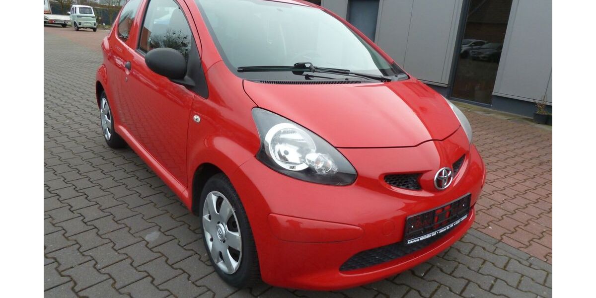Toyota Aygo (X) 169.000 km 2.490 &euro; Hamm 59073