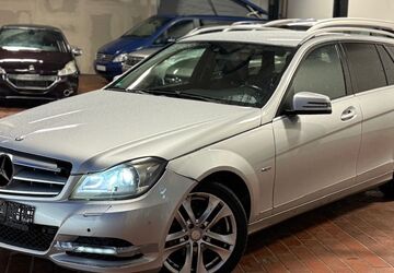 Mercedes-Benz C 200 299.999 km 4.900 &euro; Soest 59494
