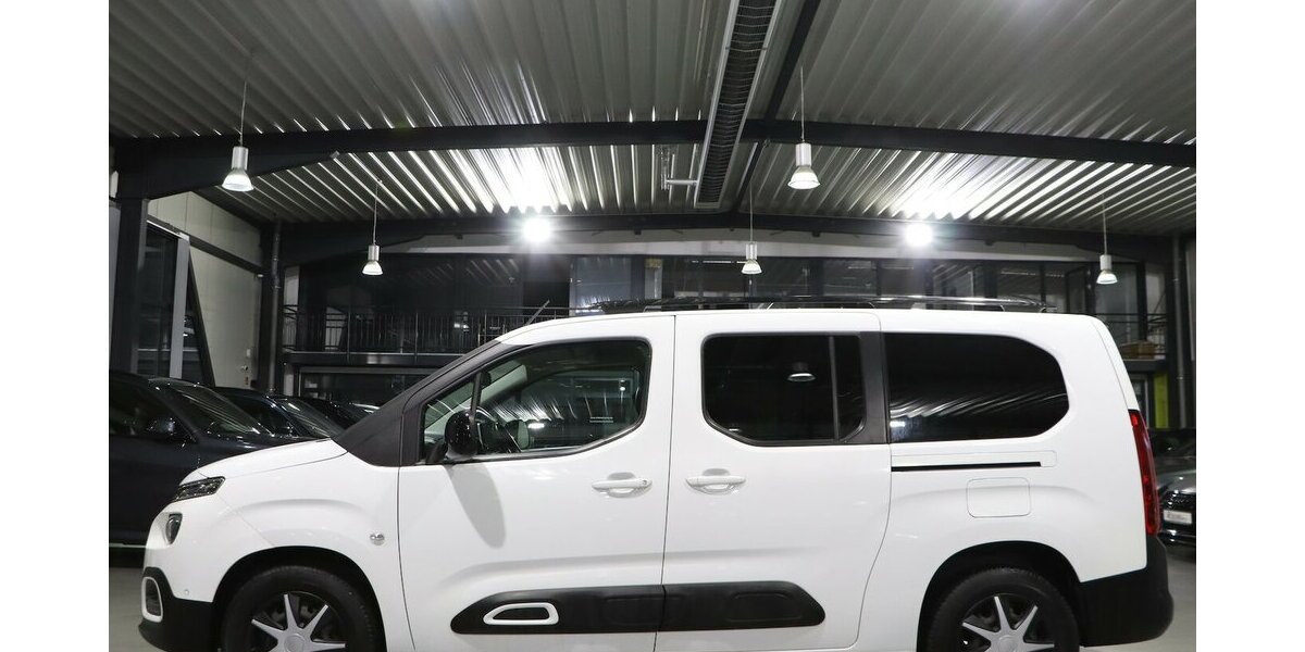 Citroen Berlingo 130 BLUE-HDI SHINE-XL 5-SITZER, 1.HAND 148.000 km 14.221 &euro; Hamm 59077