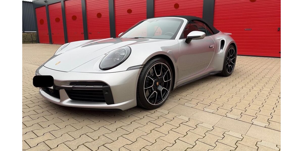 Porsche 992 9.700 km 224.990 &euro; Holzwickede 59439
