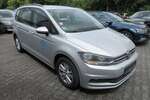 VW Touran Comfortline 2.0 TDI NAVI ALU APS SITZHEIZUN 212.780 km 12.988 &euro; Bergkamen 59192