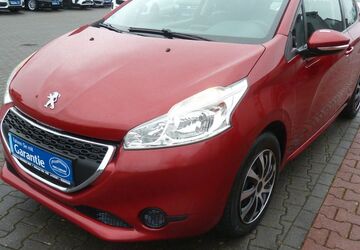 Peugeot 208 81.000 km 5.490 &euro; Hamm 59073