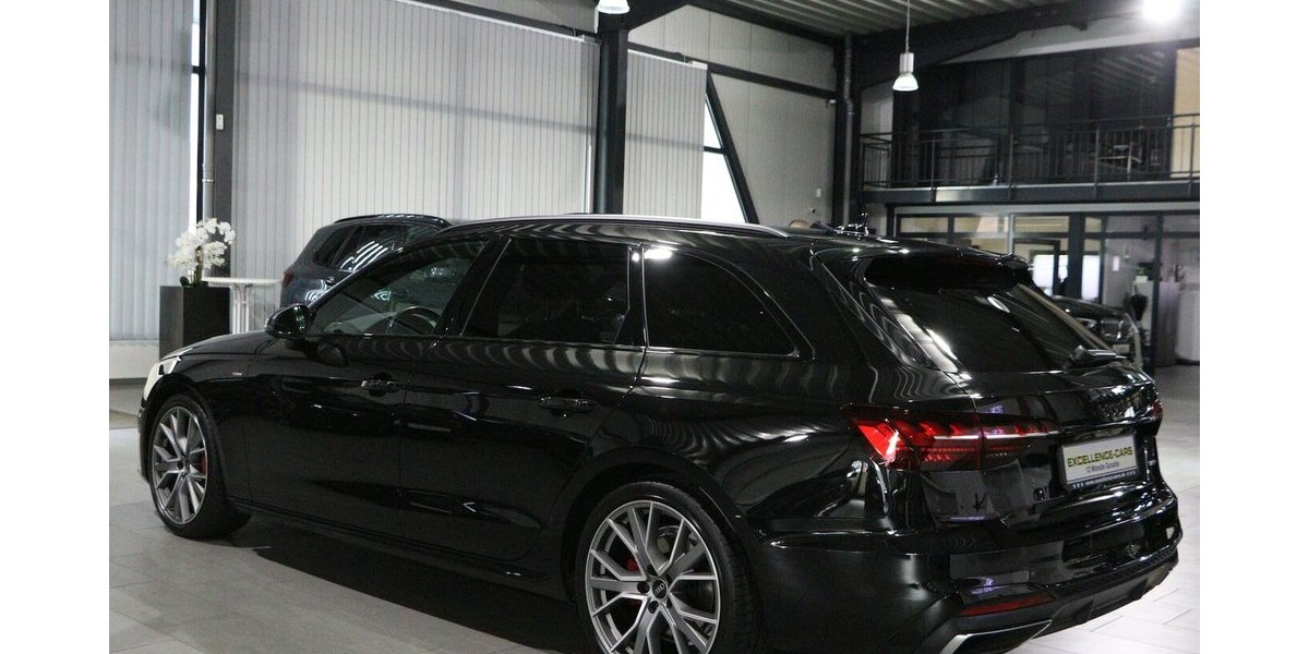 Audi A4 Avant 40 TDI Q S-LINE-COMPETITION-PLUS BLACK 125.000 km 27.777 &euro; Hamm 59077