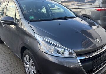Peugeot 208 60.000 km 8.990 &euro; Soest 59494
