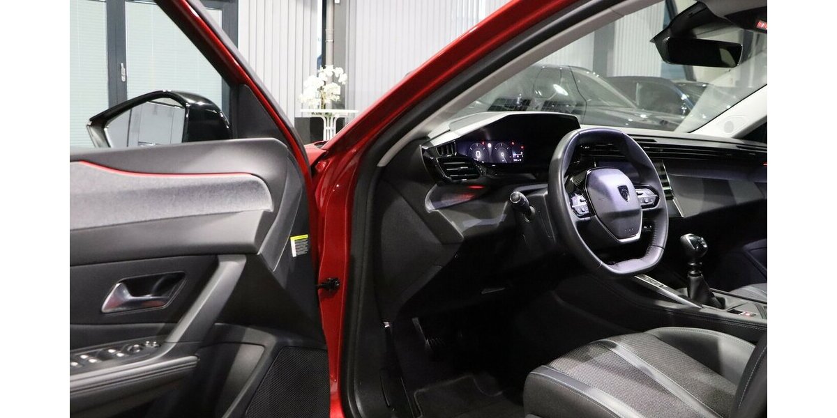 Peugeot 308 SW 1.5 BLUEHDI ALLURE SPORT BLACK / LED 125.000 km 15.308 &euro; Hamm 59077