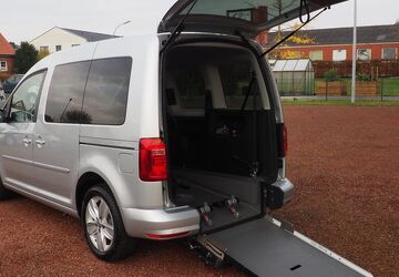 VW Caddy 48.521 km 32.950 &euro; Südkirchen 59394