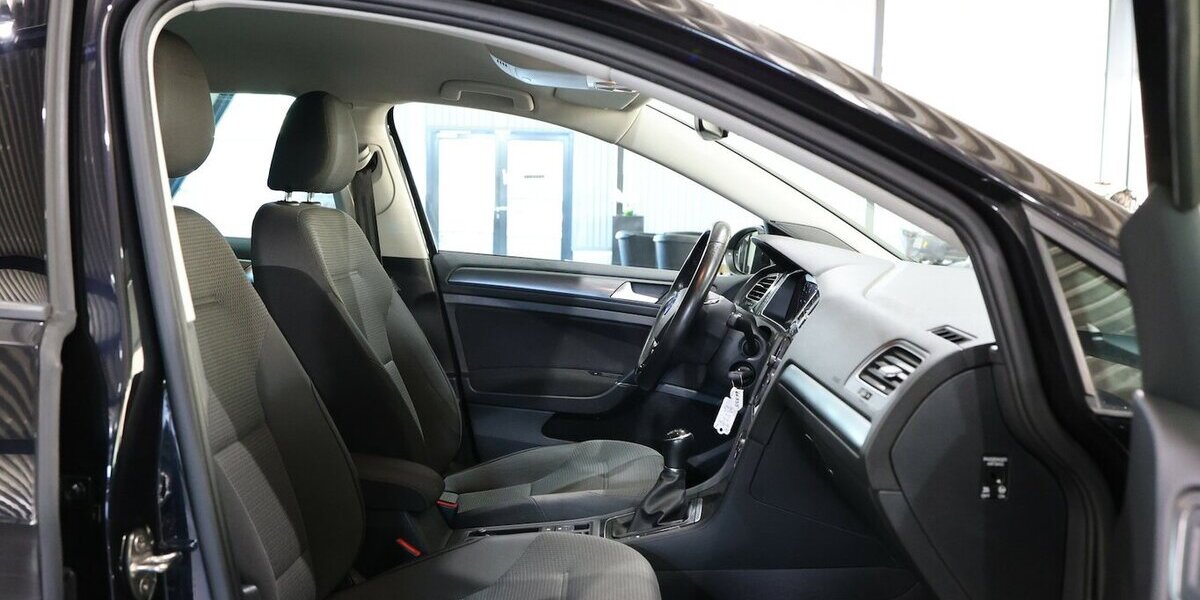 VW Golf Variant VII 1.6 TDI Comfortline DYNAUDIO 1H 152.000 km 13.444 &euro; Hamm 59077