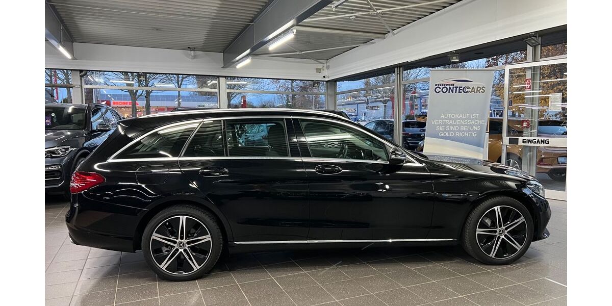 Mercedes-Benz C 300 99.425 km 23.400 &euro; Werl 59457